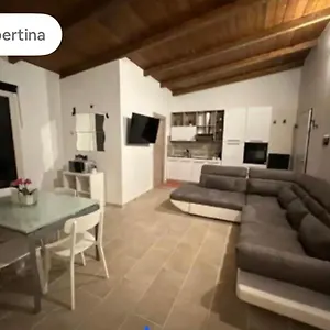  Apartment Mambo House